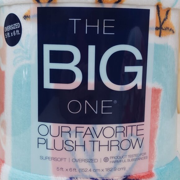 The Big One Oversized Plush Throw Blanket Coastal Print Faux Fur Tropical 5'x6' - Picture 5 of 13